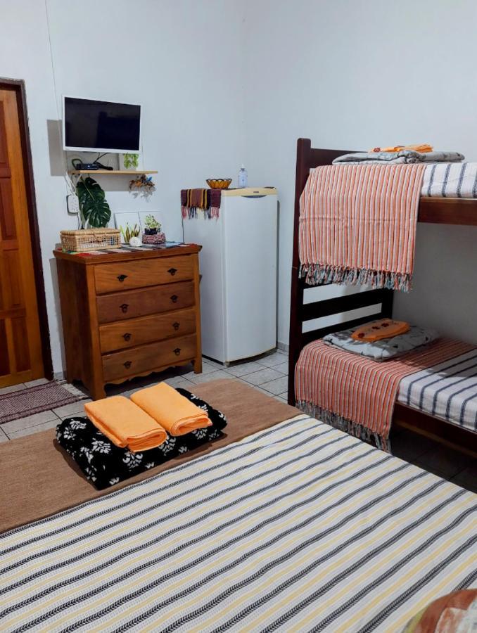 Suite Pe Na Areia- Espaco Independente Na Praia Do Curral Com Localizacao Privilegiada - Simplicidade E Comodidade Com O Por Do Sol Mais Lindo De Ilhabela - Melhor Custo Beneficio Para Ate 4 Pessoas , Na Av Jose Pacheco Do Nascimento Nº 7682 Екстериор снимка